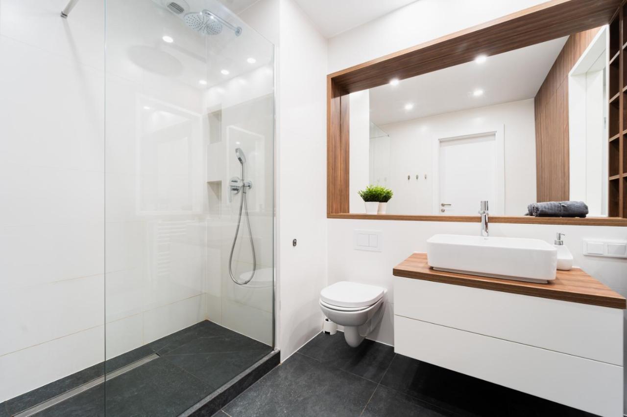 Big Apart - Atal Towers - 3 Rooms - Private Parking Place Wrocław Exterior foto