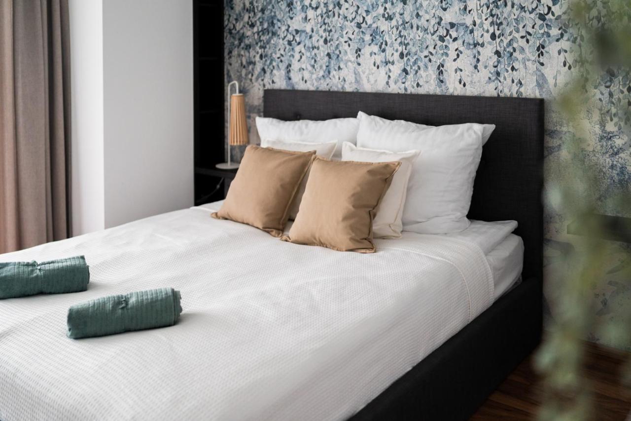 Big Apart - Atal Towers - 3 Rooms - Private Parking Place Wrocław Exterior foto