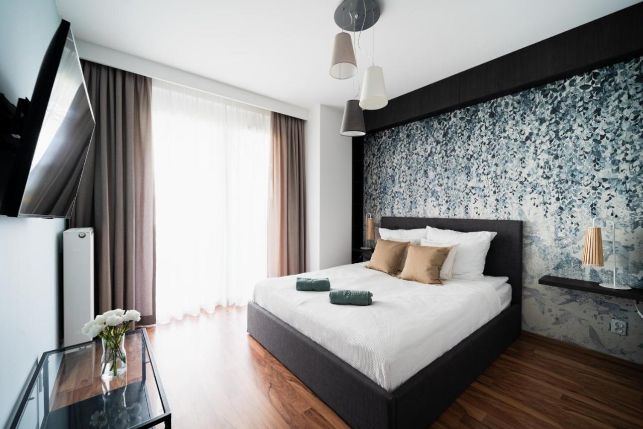 Big Apart - Atal Towers - 3 Rooms - Private Parking Place Wrocław Exterior foto